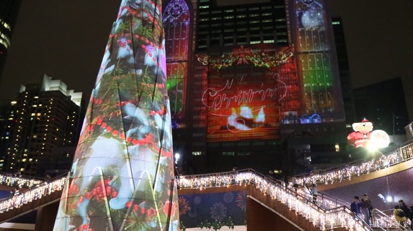 2017新北耶誕城：充滿歡樂的2017新北耶誕城@板橋捷運站