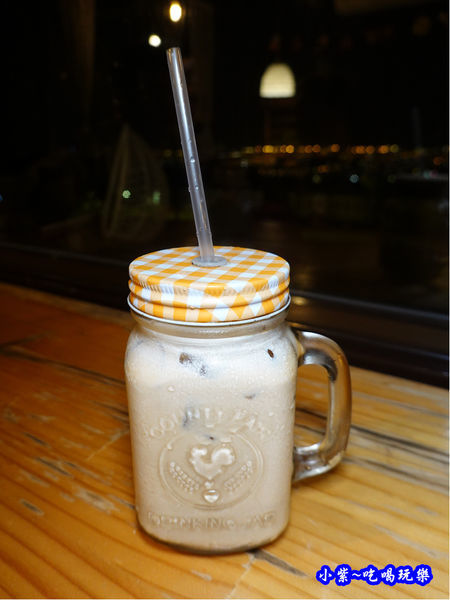 榛果奶茶-兔two cafe.jpg