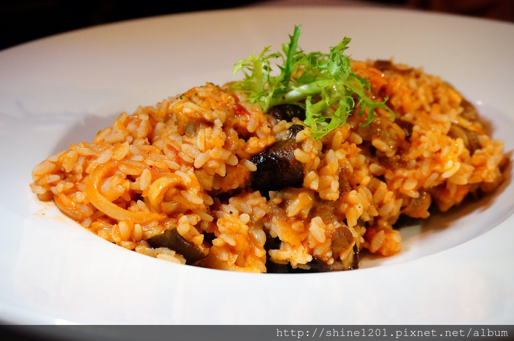 鬍子叔叔義麵工坊 新莊板橋美食聚餐 新莊板橋牛排.義大利麵美食
