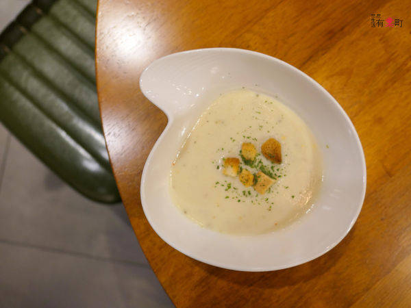 【桃園蘆竹美食】Chophouse恰好食美式餐廳:南崁聚餐好去處,與好友家人沉浸在工業風格裡聊天吧;早午餐漢堡全天供應,夏威夷熔岩漢堡排風味飯推薦-1100498.jpg 【桃園蘆竹美食】Chophouse恰好食美式餐廳:南崁聚餐好去處,與好友家人沉浸在工業風格裡聊天吧;早午餐漢堡全天供應,夏威夷熔岩漢堡排風味飯推薦-1100498.jpg