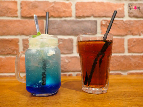 【桃園蘆竹美食】Chophouse恰好食美式餐廳:南崁聚餐好去處,與好友家人沉浸在工業風格裡聊天吧;早午餐漢堡全天供應,夏威夷熔岩漢堡排風味飯推薦-1100518.jpg 【桃園蘆竹美食】Chophouse恰好食美式餐廳:南崁聚餐好去處,與好友家人沉浸在工業風格裡聊天吧;早午餐漢堡全天供應,夏威夷熔岩漢堡排風味飯推薦-1100518.jpg