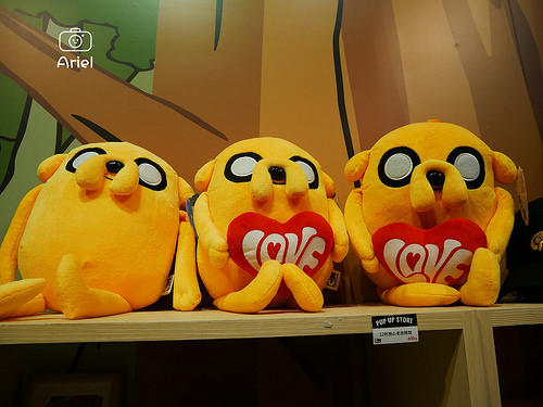 【台北旅遊】CN POP UP STORE卡通頻道期間限定店∥小鬼們準備放寒假，快丟到卡通世界裡冒險