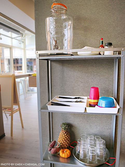 台中西區│柒‧柒 手作早午餐＊粉紅色販賣機風潮襲捲台中啦！來份豐盛的早午餐，讓你拍照也有粉嫩好氣色！