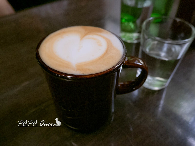 台中市西區台中西區 |里厚來坐 有庭有院的咖啡館-直火烘焙/虹吸咖啡店