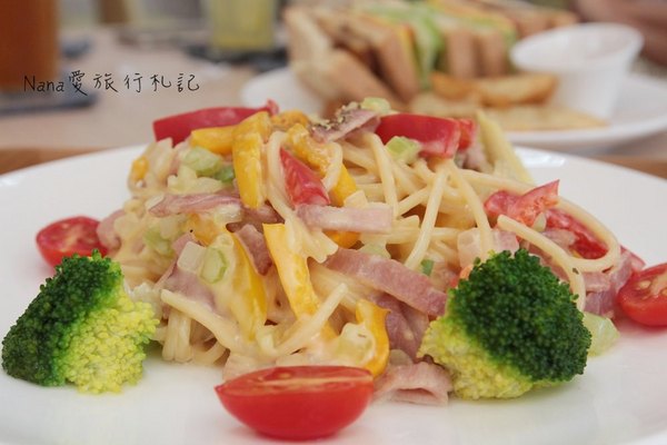 香郡 Shiny Dream:台中香郡Shiny Dream早午餐,巷弄早午餐美味豐富份量多,cp值高照燒雞腿排總匯三明治