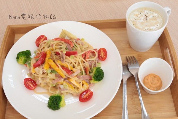 香郡 Shiny Dream:台中香郡Shiny Dream早午餐,巷弄早午餐美味豐富份量多,cp值高照燒雞腿排總匯三明治