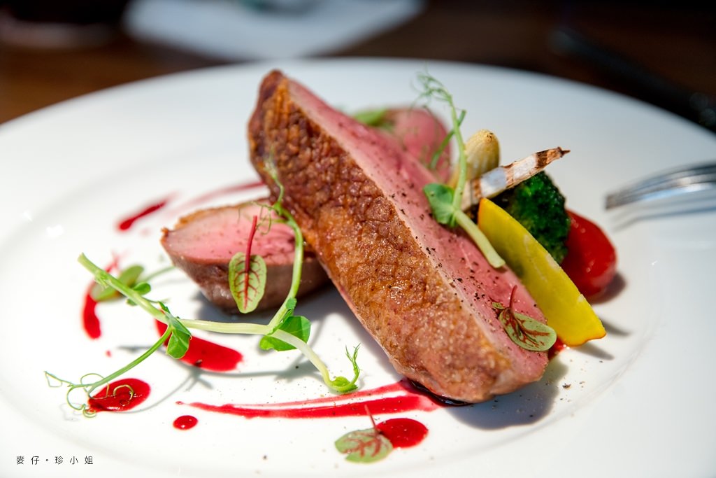 好米亞餐酒館GOODIES CUISINE~東區約會生日聚餐餐廳推薦!從前菜到甜點料理道道精彩~鴨胸 戰斧豬排 龍蝦海膽義大利麵必點 - 麥仔の生活日記