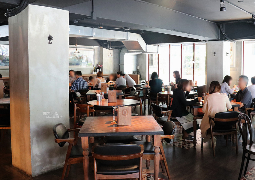 好米亞義法餐酒館用餐空間