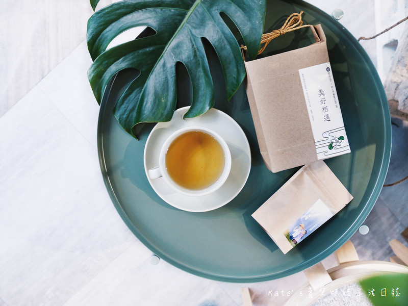 有甘田 WannaEat好想吃甜點 中秋套餐 有甘甜中秋套餐 東區甜點推薦 信義區甜點推薦 茶膠囊推薦 茶膠囊是什麼 堅果禮盒 私奔到月球 WannaEat好想吃甜點中秋套餐30.jpg