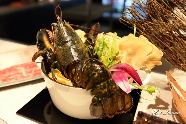 有你真好.火鍋沙龍(有你真好.火鍋沙龍):【台南美食】藝廊般的質感火鍋店!精燉湯頭,細挑食材的鮮味:有你真好火鍋沙龍