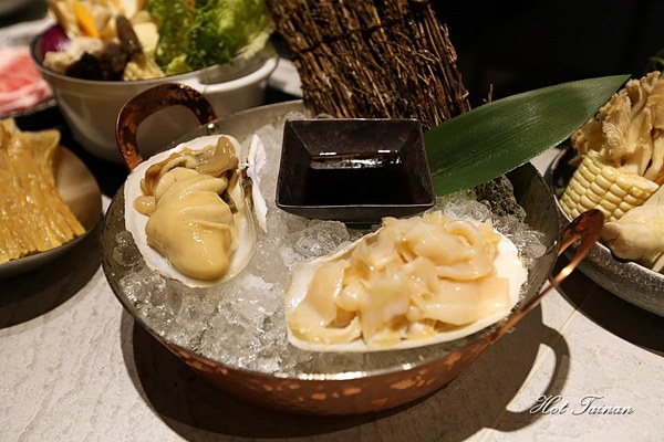 有你真好.火鍋沙龍(有你真好.火鍋沙龍):【台南美食】藝廊般的質感火鍋店!精燉湯頭,細挑食材的鮮味:有你真好火鍋沙龍