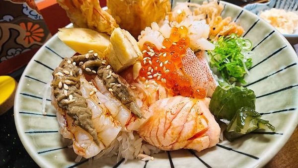 62541035_2462245103807164_61370474159931392_n