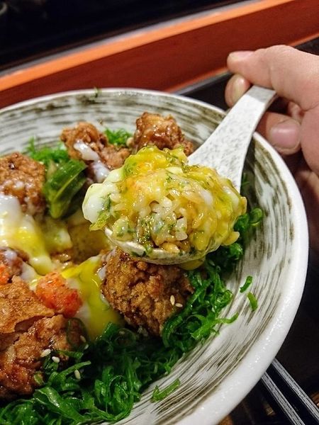 26165766_1737659512932397_3629408852026308381_n