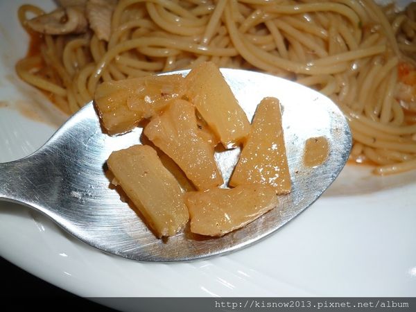 椰芭森林義麵坊：位於致理科技大學附近,平價又美味的義大利麵-椰芭森林義麵坊体驗心得