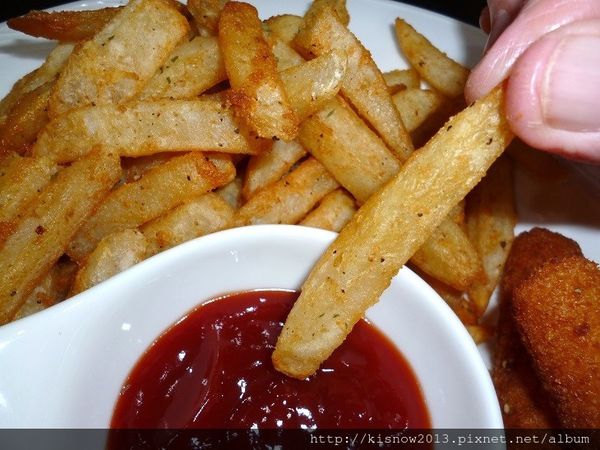 椰芭森林義麵坊：位於致理科技大學附近,平價又美味的義大利麵-椰芭森林義麵坊体驗心得