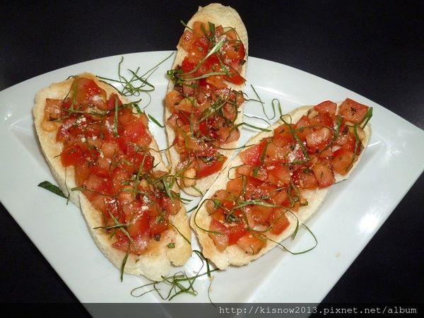 椰芭森林義麵坊：位於致理科技大學附近,平價又美味的義大利麵-椰芭森林義麵坊体驗心得