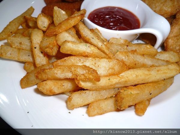 椰芭森林義麵坊：位於致理科技大學附近,平價又美味的義大利麵-椰芭森林義麵坊体驗心得