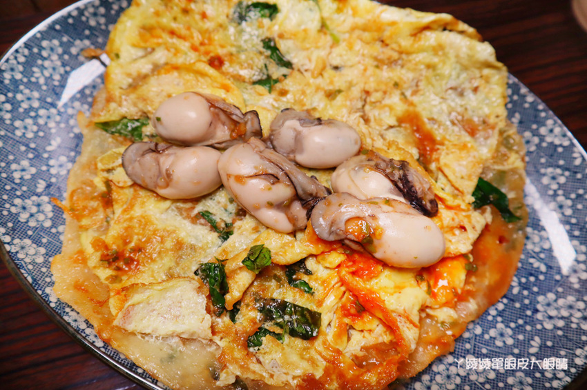 新竹下午茶外送推薦郭記餡餅王!城隍廟附近美食越來越狂啦!爆漿鮮蚵蔥油餅限量供應