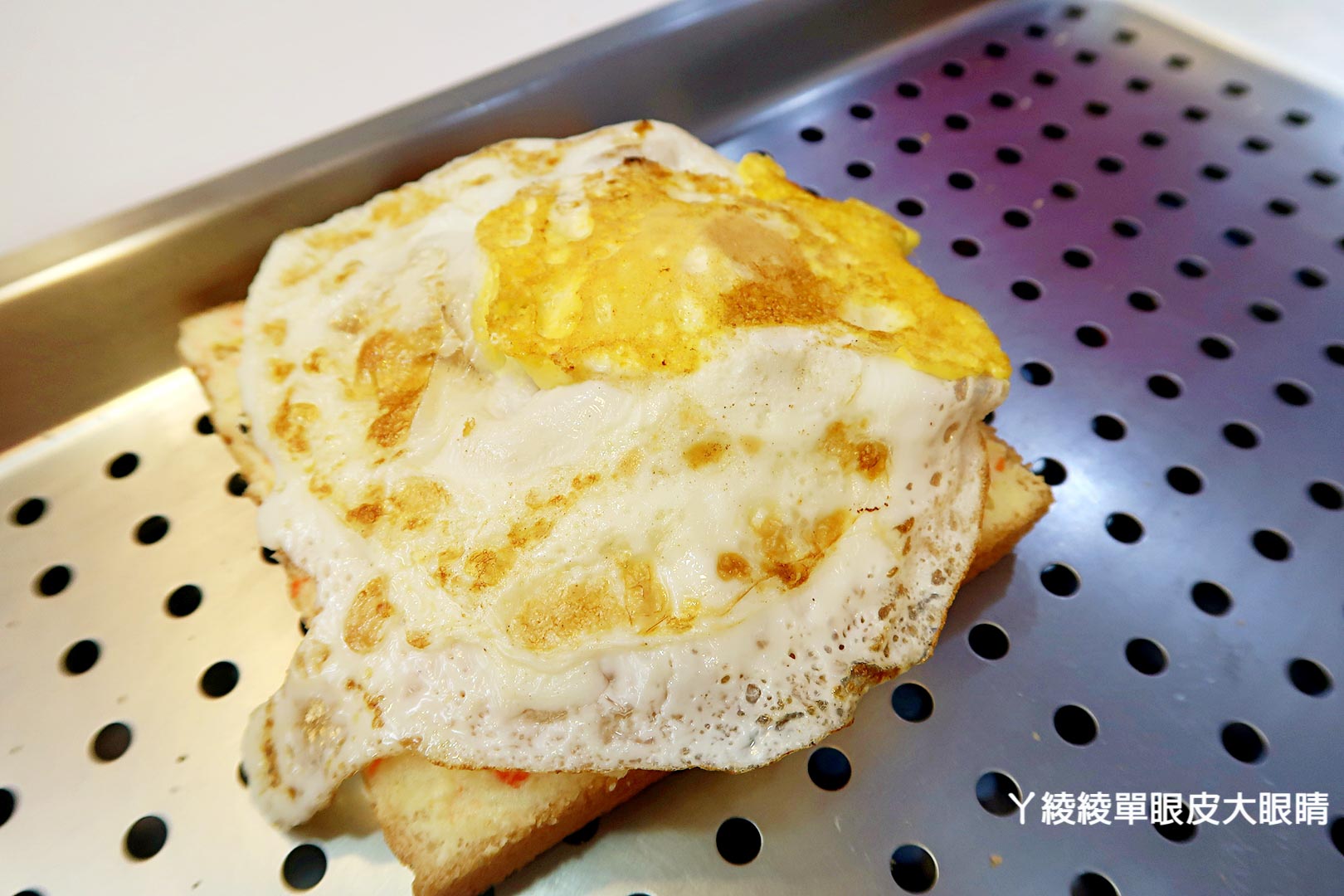 新竹早餐、下午茶、宵夜通通都吃得到的吐司專賣店！《朝司暮想 遠百店》不限金額外送市區！文末抽獎