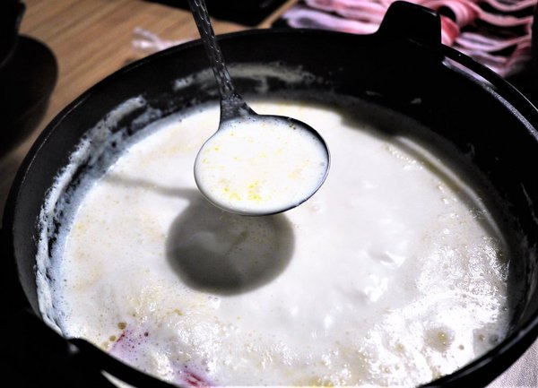 鮮入圍煮-精緻鍋物：【板橋/火鍋】 鮮入圍煮-精緻鍋物，活波士頓龍蝦鍋，活沙公鍋～滿滿的頂級海鮮～文末有完整菜單