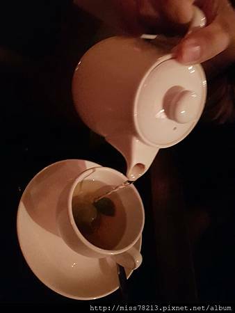 台南第一晚_171127_0100.jpg 台南第一晚_171127_0100.jpg