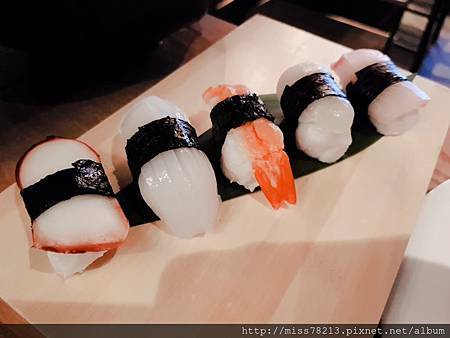 撈王鍋物料理台灣1號店台北信義區美食必點胡椒豬肚雞湯湯頭