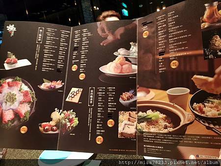 撈王鍋物料理台灣1號店台北信義區美食必點胡椒豬肚雞湯湯頭