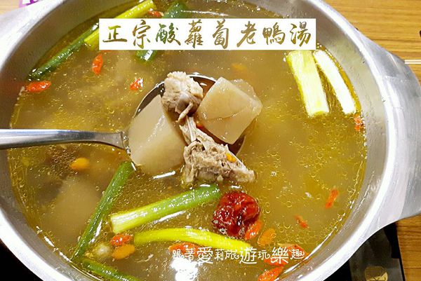 23718391_1608448992509648_738038057_n