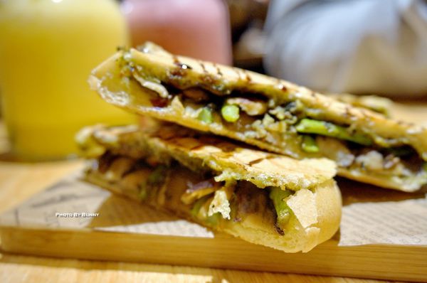 【台北美食】東區 蔬食料理 Mani mani 餐廳 創意特色的義式素料理