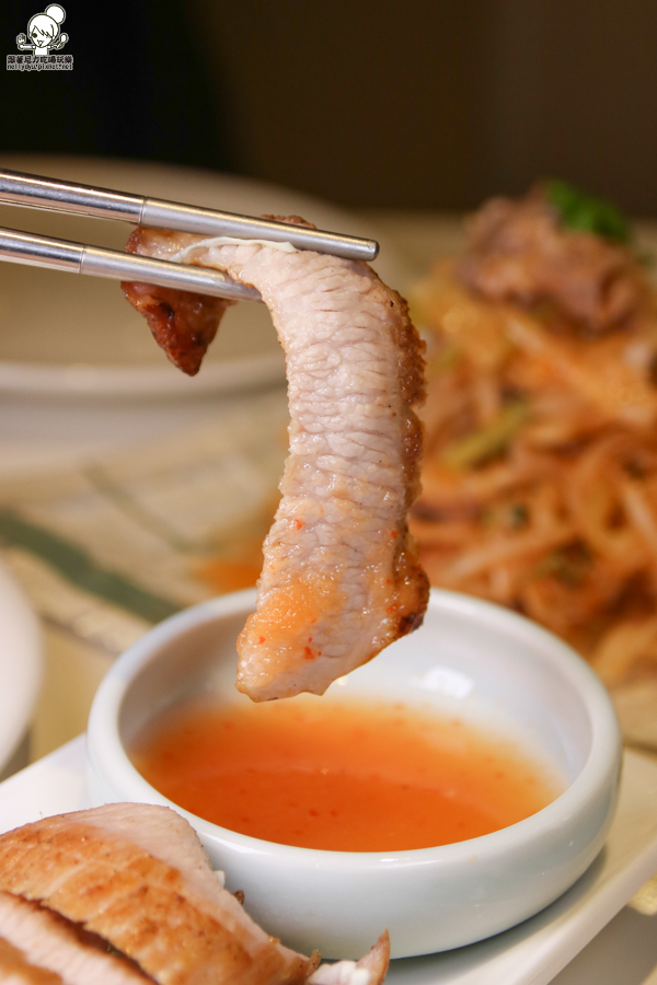 高雄泰式料理 泰式 泰國料理 家樂福 開胃 酸辣