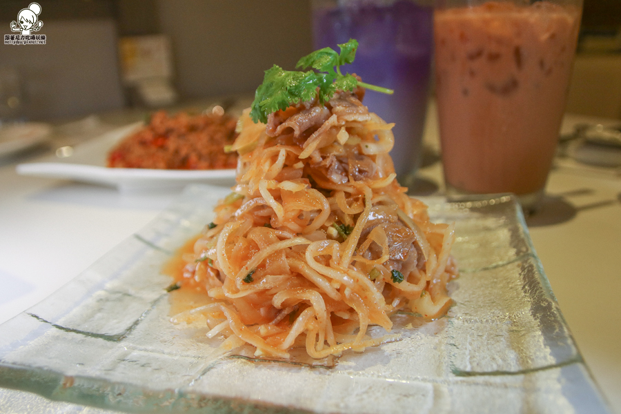 高雄泰式料理 泰式 泰國料理 家樂福 開胃 酸辣