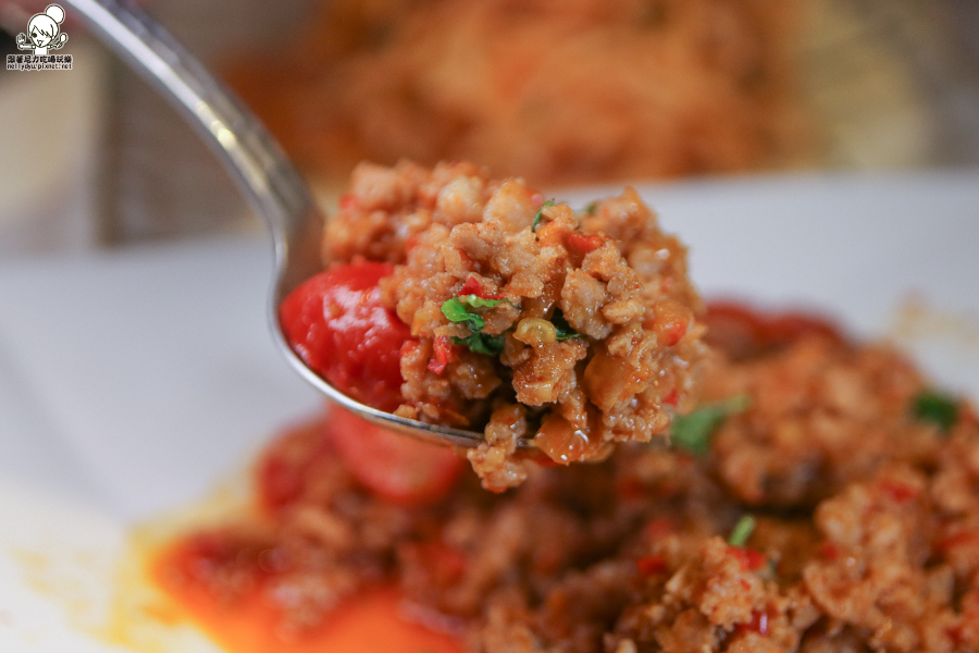 高雄泰式料理 泰式 泰國料理 家樂福 開胃 酸辣