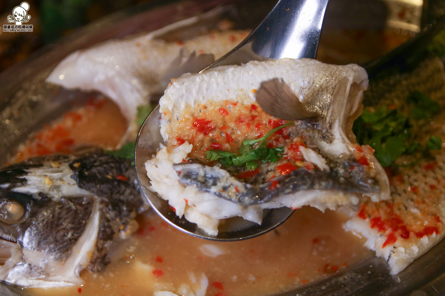 高雄泰式料理 泰式 泰國料理 家樂福 開胃 酸辣