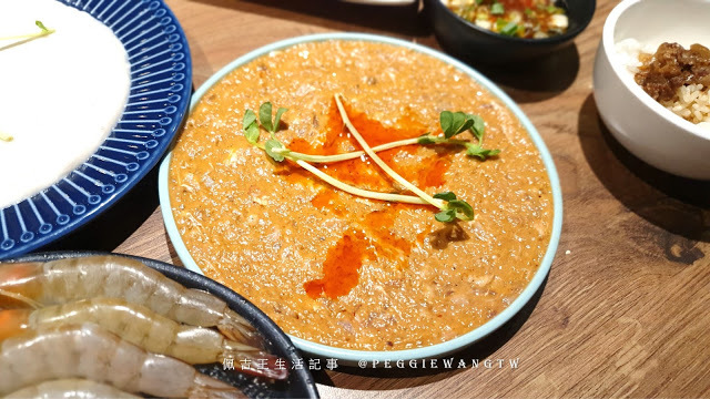 古亭美食︱肉多多火鍋:霸王級肉狂必吃 甜點飲料蔬食吃到飽 中信加碼再送火鍋料︱台北大安區