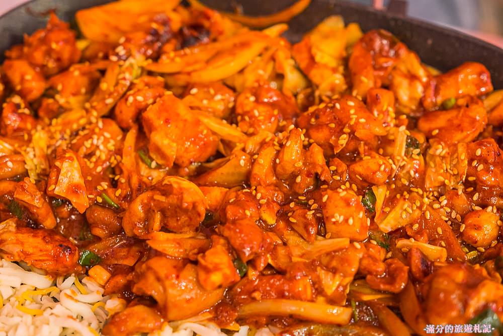 桃園市美食》浪漫廚房 IG熱門打卡韓式餐廳 最羅曼蒂克的愛戀廚房 少女心大噴發 - 滿分的旅遊札記