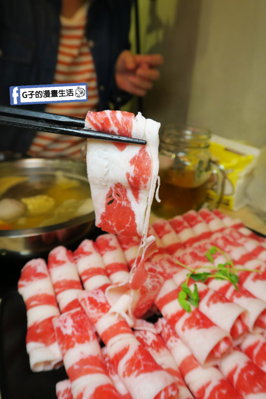 士林火鍋-牛棒碗安 GOBO 精緻鍋物.雙人最划算牛棒雙響砲-牛肉雪花牛13盎司