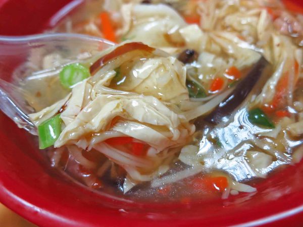 【蘆洲美食】小林純手工水餃-便宜份量大的美味手工水餃