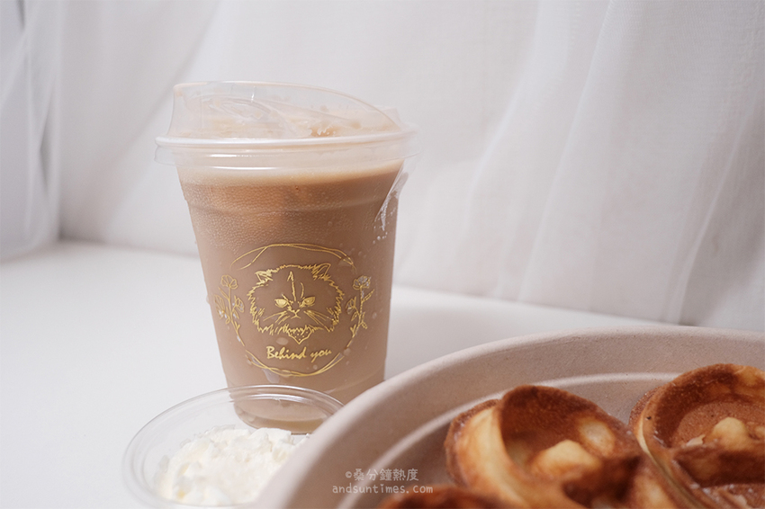 【台北】你後面 Behind You cafe｜文山區木柵咖啡廳｜麻糬鬆餅超好吃！ - 桑分鐘熱度