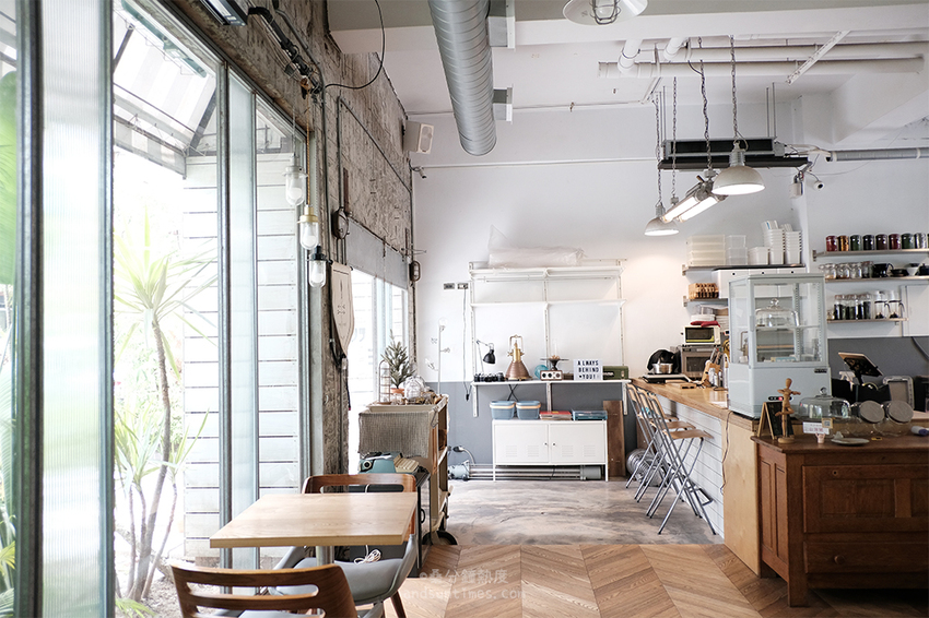 【台北】你後面 Behind You cafe｜文山區木柵咖啡廳｜麻糬鬆餅超好吃！ - 桑分鐘熱度