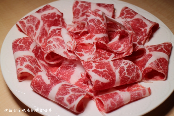 女當家極緻鍋功夫麵:東區216巷麻辣鍋/芋頭排骨酥『女當家極緻鍋功夫麵』捷運忠孝敦化站