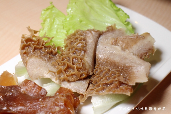 女當家極緻鍋功夫麵:東區216巷麻辣鍋/芋頭排骨酥『女當家極緻鍋功夫麵』捷運忠孝敦化站