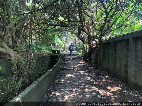 圓圓家出去玩-<新北景點>360度山海景步道，視野超遼闊，南子吝步道，拾階而上美景自然呈現
