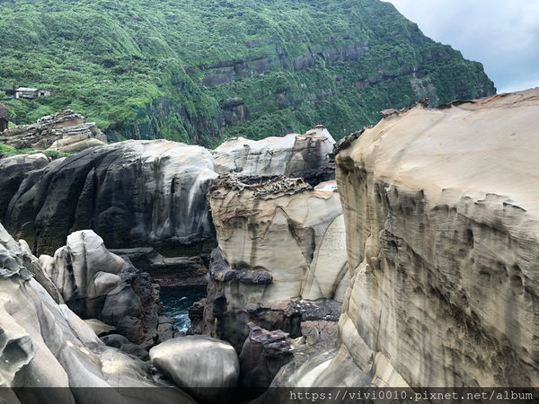 圓圓家出去玩-<新北景點>360度山海景步道，視野超遼闊，南子吝步道，拾階而上美景自然呈現