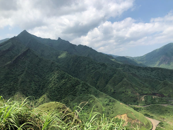 圓圓家出去玩-<新北景點>360度山海景步道，視野超遼闊，南子吝步道，拾階而上美景自然呈現