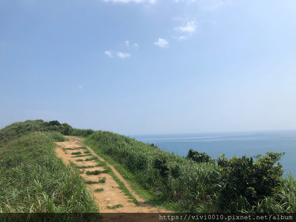 圓圓家出去玩-<新北景點>360度山海景步道，視野超遼闊，南子吝步道，拾階而上美景自然呈現