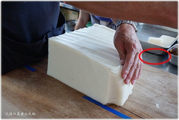 北港華勝煎盤粿:雲林北港』北港華勝煎盤粿║在地特色早午餐,傳承三代30年老店,恰恰金黃煎米粿滿滿古早味