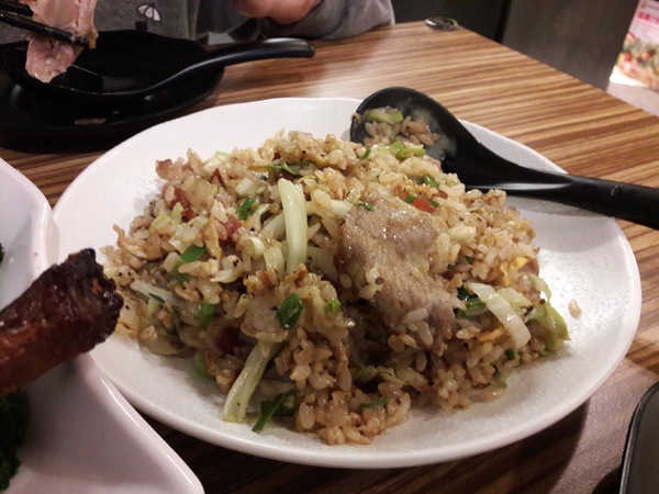 饉座複合式串燒:饉座複合式串燒~每日限量招牌氣死嫩脆雞 饉座複合式串燒:饉座複合式串燒~每日限量招牌氣死嫩脆雞