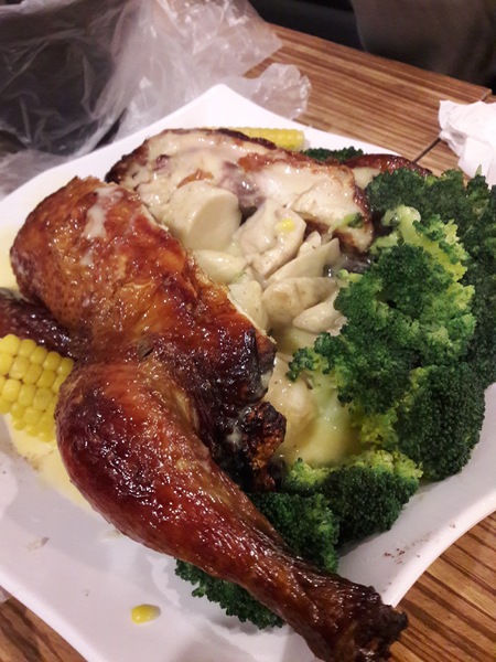 饉座複合式串燒:饉座複合式串燒~每日限量招牌氣死嫩脆雞 饉座複合式串燒:饉座複合式串燒~每日限量招牌氣死嫩脆雞