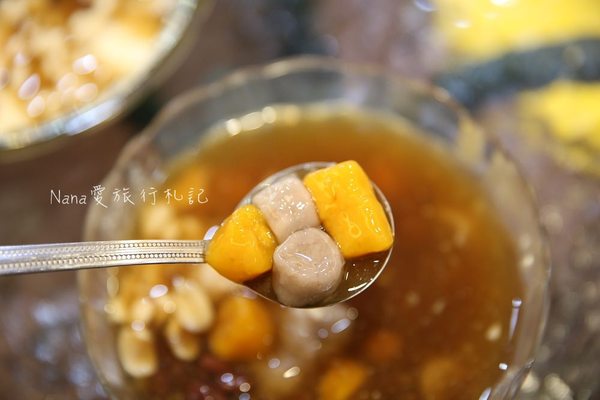 感恩芋冰城:感恩芋冰城(創始店)。冬天來吃熱呼呼的熱豆花,燒仙草,手工製作真材實料不到50元銅板價。