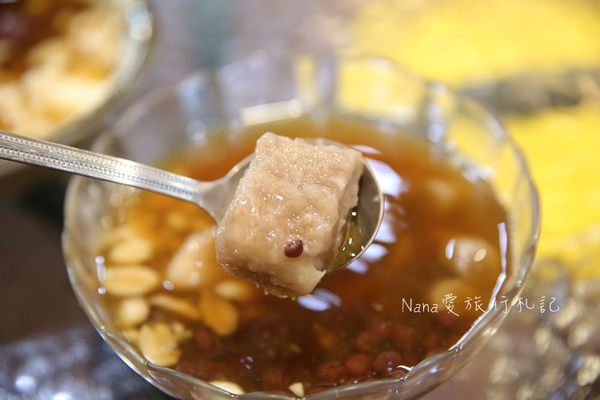 感恩芋冰城:感恩芋冰城(創始店)。冬天來吃熱呼呼的熱豆花,燒仙草,手工製作真材實料不到50元銅板價。